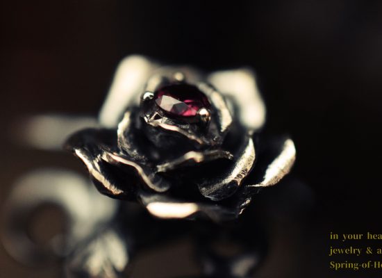 Rosalita ― 言葉にならない想いが、ひと粒の光になるとき