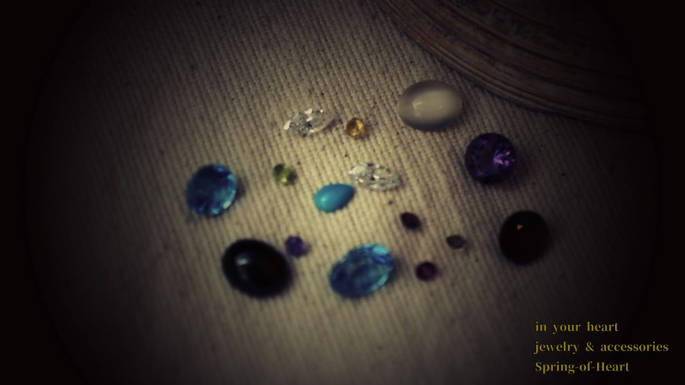 《大地の星》 ― 星と 宝石の伝承 ―